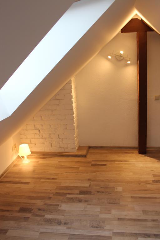 Three-Bedroom Apartment On Peldu 19 Riga Exterior foto
