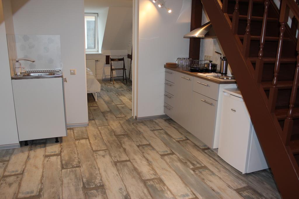 Three-Bedroom Apartment On Peldu 19 Riga Exterior foto