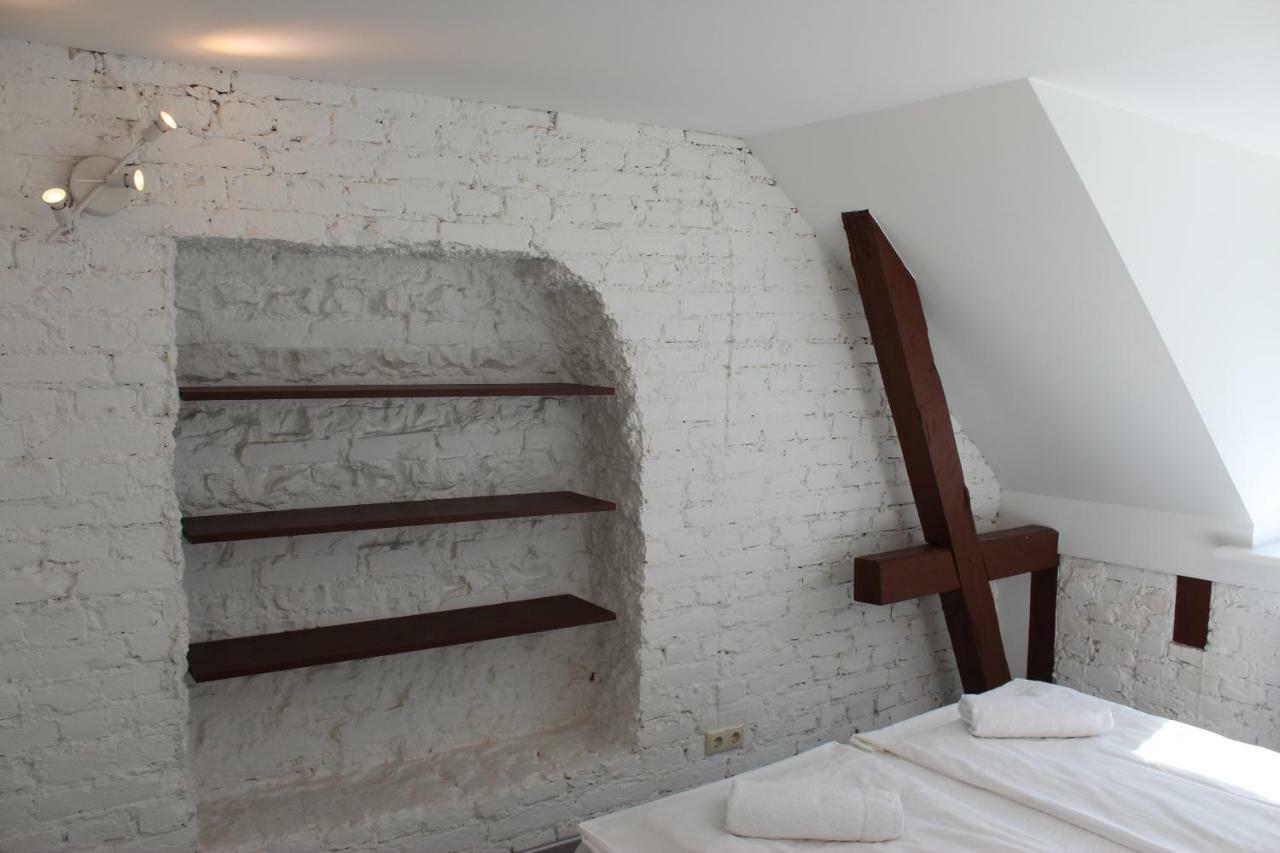 Three-Bedroom Apartment On Peldu 19 Riga Exterior foto